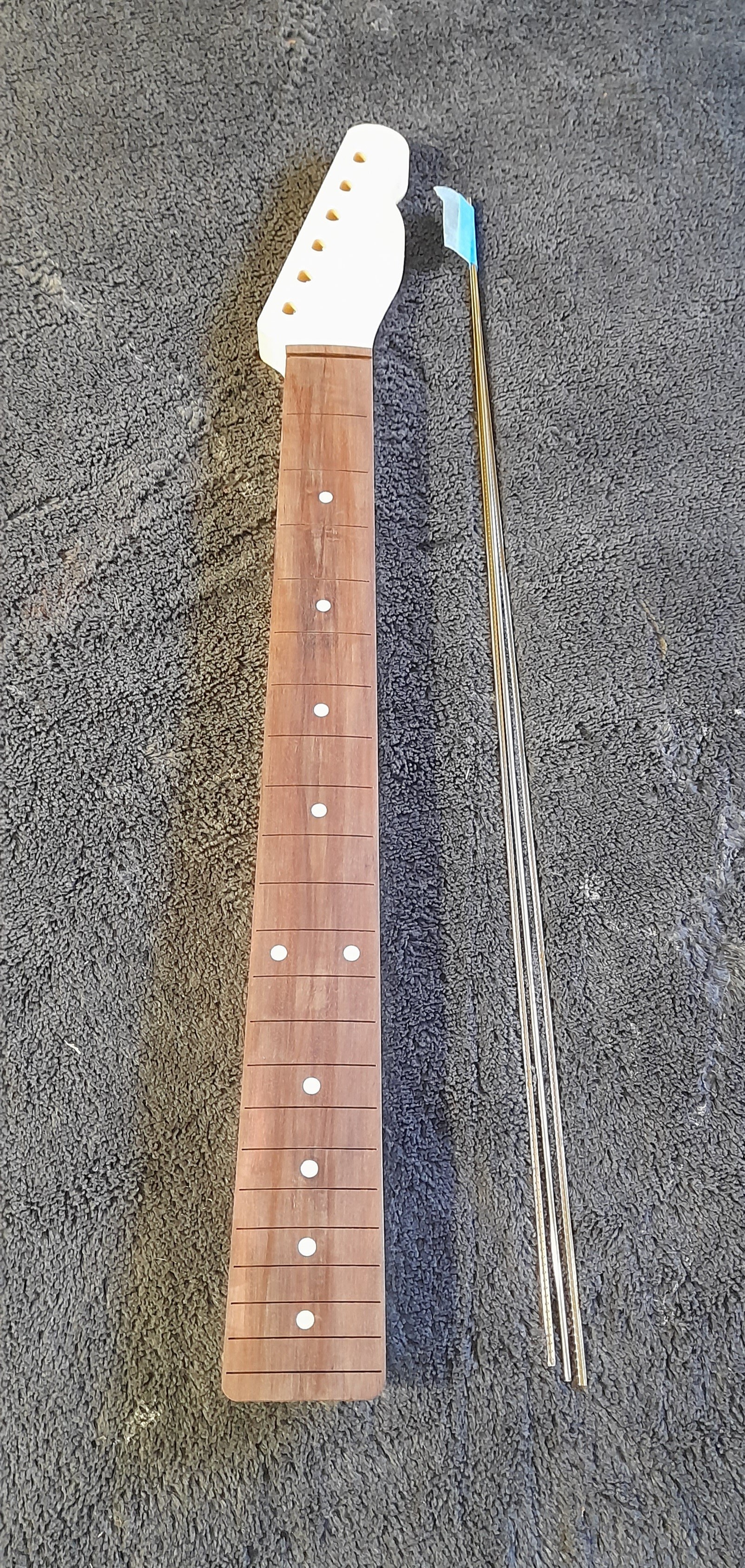 Fretboard glued.jpg